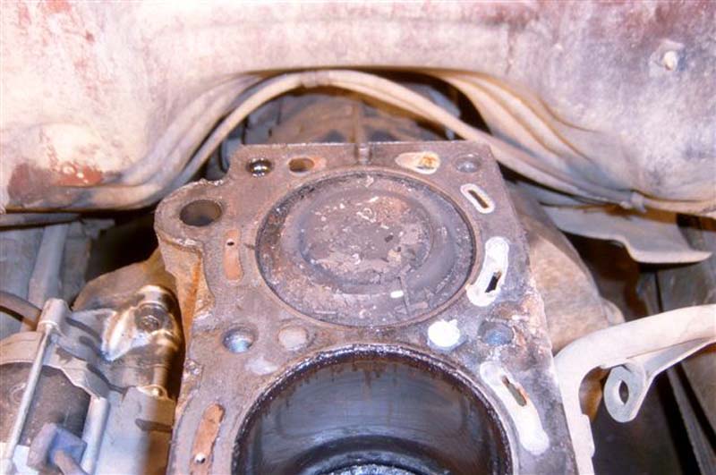 piston tops and cylinder walls (2)